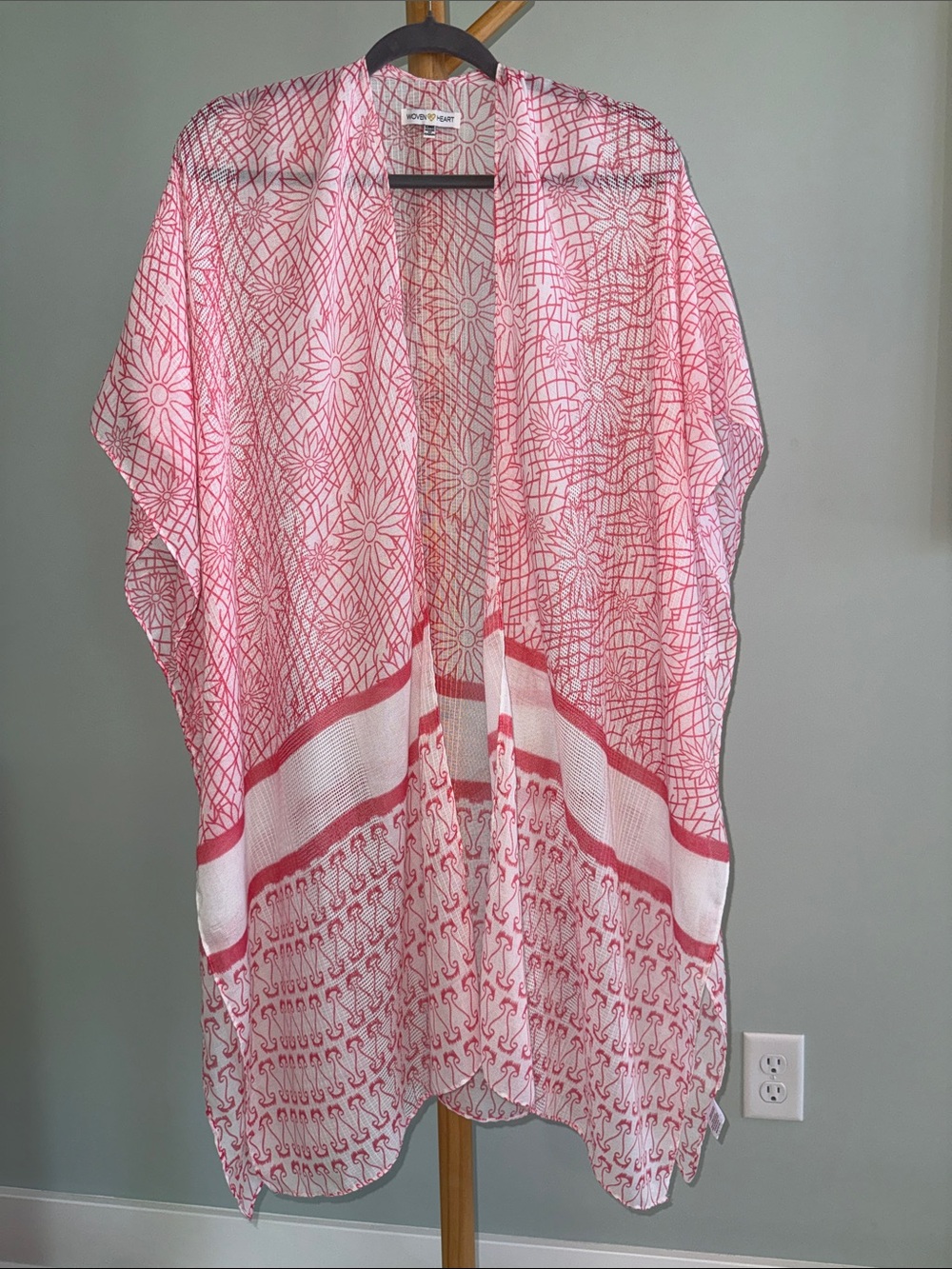 Woven Heart Pink & White Floral Sheer Kimono